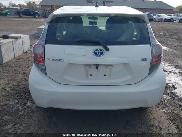 Продаж на аукціоні авто 2014 Toyota Prius C, vin: JTDKDTB36E1571905, номер лоту: 12600718
