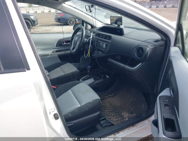 Продаж на аукціоні авто 2014 Toyota Prius C, vin: JTDKDTB36E1571905, номер лоту: 12600718