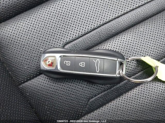 WP0AB2A75JL136873 Porsche Panamera 4s