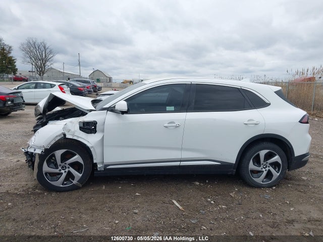 Продажа на аукционе авто 2025 Vinfast Vf 8 Eco, vin: RLLV1AEB2SH010025, номер лота: 12600730