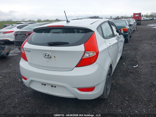 Hyundai ACCENT SE 2017 KMHCT5AE7HU360975 Image 4