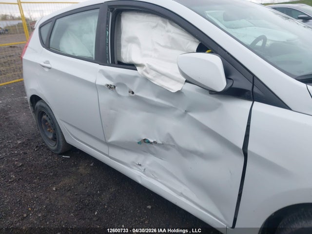 Hyundai ACCENT SE 2017 KMHCT5AE7HU360975 Image 6