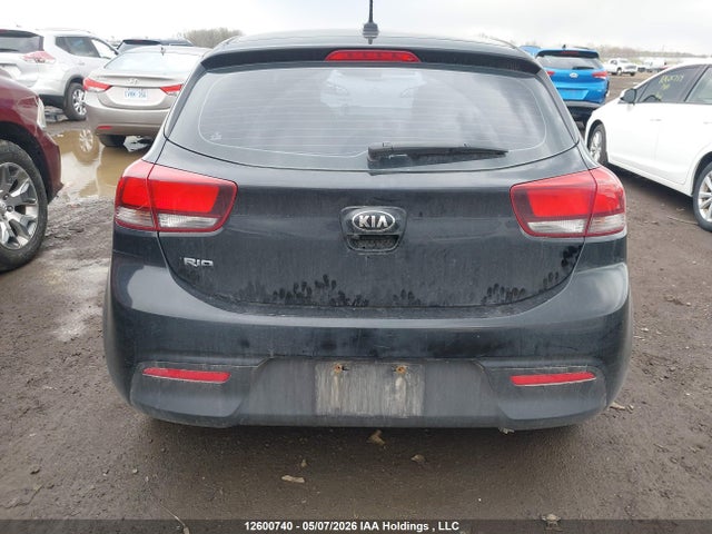 12600740 :رقم المزاد ، 3KPA25AB8JE101999 vin ، 2018 Kia Rio Lx/lx+ مزاد بيع