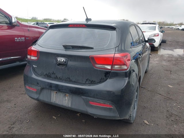 12600740 :رقم المزاد ، 3KPA25AB8JE101999 vin ، 2018 Kia Rio Lx/lx+ مزاد بيع