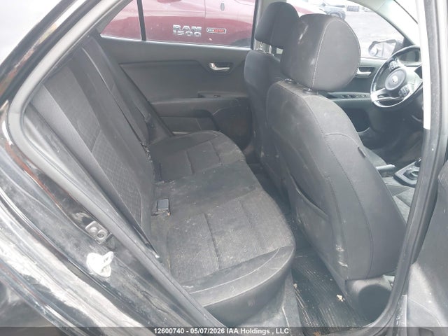 12600740 :رقم المزاد ، 3KPA25AB8JE101999 vin ، 2018 Kia Rio Lx/lx+ مزاد بيع