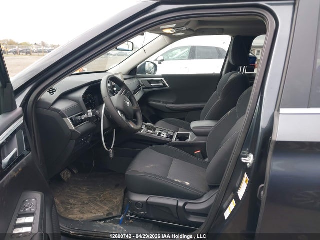 Продажа на аукционе авто 2025 Mitsubishi Outlander Phev Le/se/sel S-awc, vin: JA4T5VA91SZ608059, номер лота: 12600742