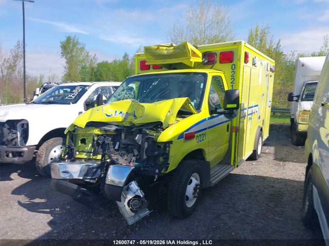 12600747 :رقم المزاد ، 1FDWE3FS6JDC24739 vin ، 2018 Ford E-350 Cutaway مزاد بيع