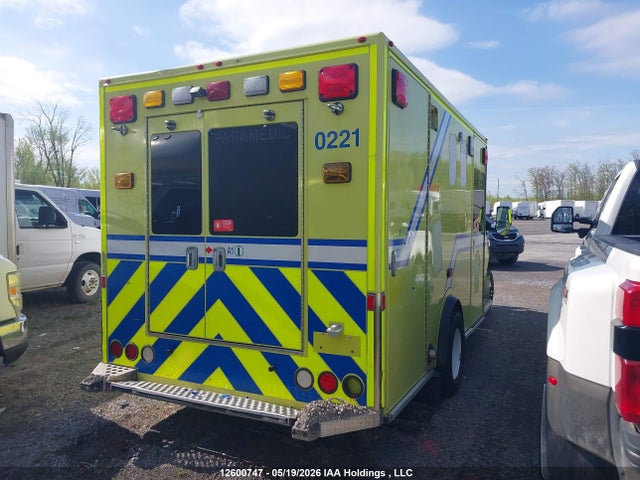 12600747 :رقم المزاد ، 1FDWE3FS6JDC24739 vin ، 2018 Ford E-350 Cutaway مزاد بيع