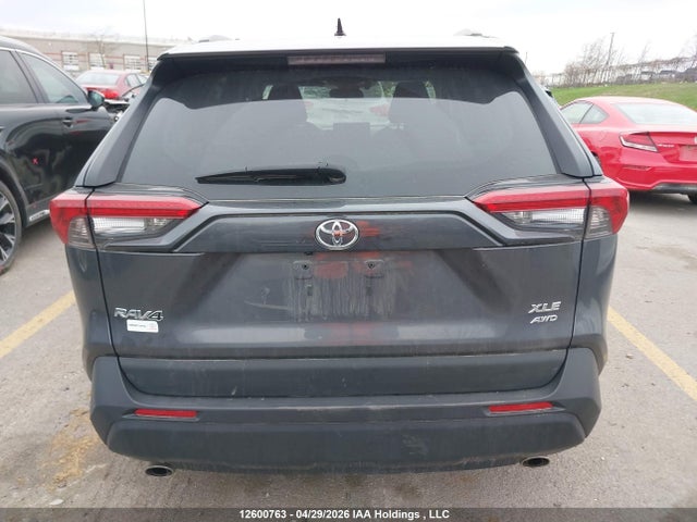 12600763 :رقم المزاد ، 2T3R1RFVXNC289291 vin ، 2022 Toyota Rav4 مزاد بيع