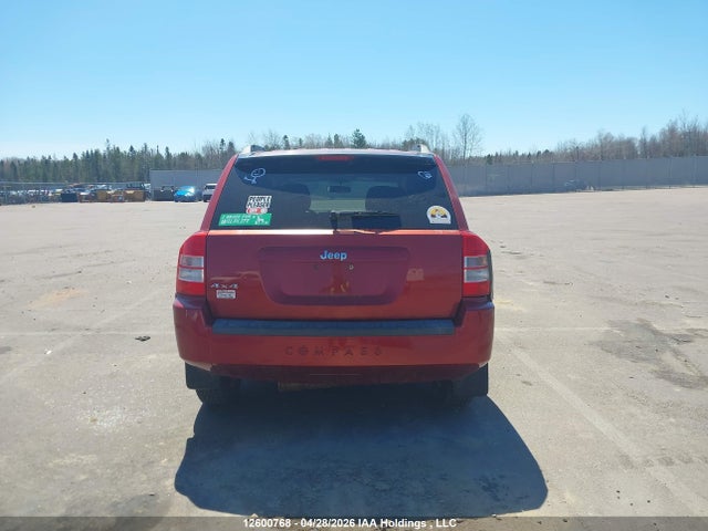 12600768 :رقم المزاد ، 1J4NF4FB2AD510956 vin ، 2010 Jeep Compass Sport/north مزاد بيع