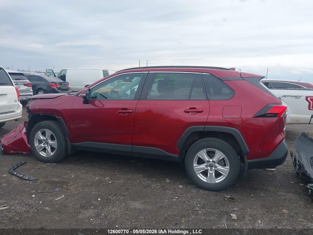 2T3R1RFV1MW195913 Toyota Rav4 Xle