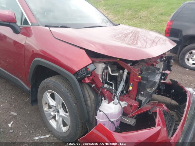 2T3R1RFV1MW195913 Toyota Rav4 Xle