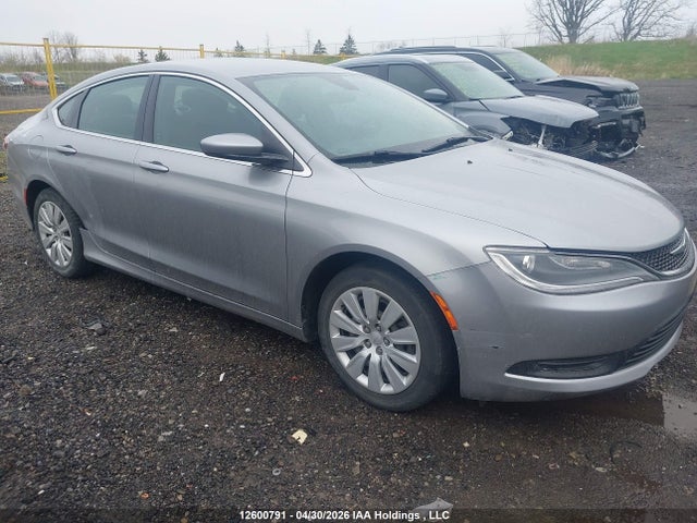 12600791 :رقم المزاد ، 1C3CCCFB3FN549772 vin ، 2015 Chrysler 200 Lx مزاد بيع