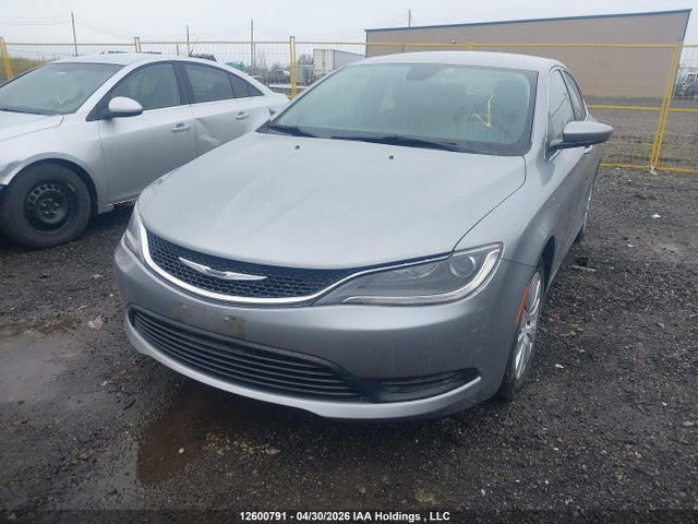 12600791 :رقم المزاد ، 1C3CCCFB3FN549772 vin ، 2015 Chrysler 200 Lx مزاد بيع