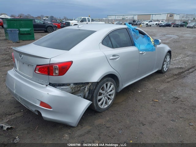 12600798 :رقم المزاد ، JTHCF5C23B5046416 vin ، 2011 Lexus Is 250 مزاد بيع