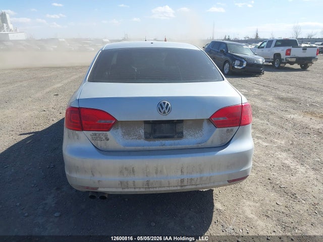 Продажа на аукционе авто 2012 Volkswagen Jetta 2.0l Comfortline, vin: 3VWDK7AJ7CM388354, номер лота: 12600816