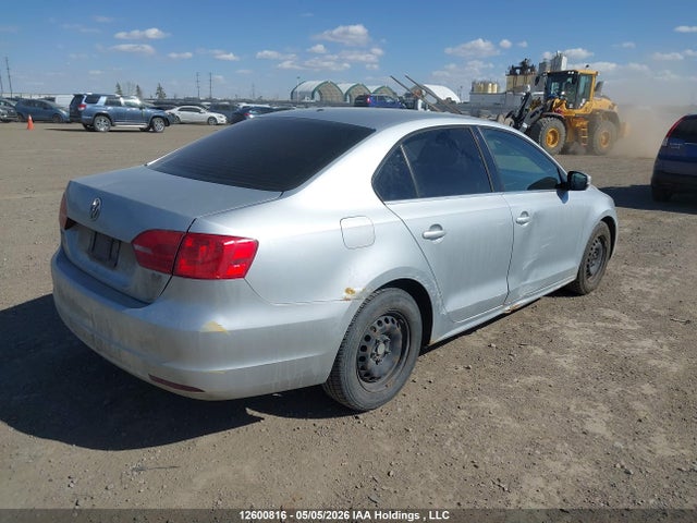 Продажа на аукционе авто 2012 Volkswagen Jetta 2.0l Comfortline, vin: 3VWDK7AJ7CM388354, номер лота: 12600816