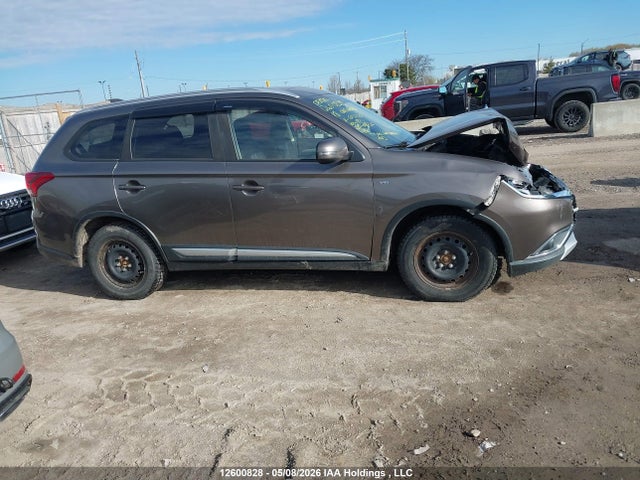 Продаж на аукціоні авто 2018 Mitsubishi Outlander Se/sel, vin: JA4JZ3AX1JZ603750, номер лоту: 12600828