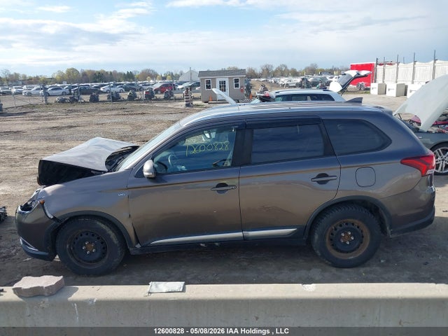 Продаж на аукціоні авто 2018 Mitsubishi Outlander Se/sel, vin: JA4JZ3AX1JZ603750, номер лоту: 12600828