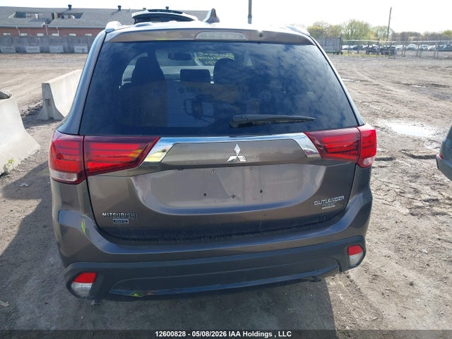 Продаж на аукціоні авто 2018 Mitsubishi Outlander Se/sel, vin: JA4JZ3AX1JZ603750, номер лоту: 12600828