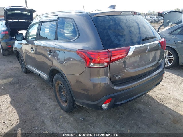 Продаж на аукціоні авто 2018 Mitsubishi Outlander Se/sel, vin: JA4JZ3AX1JZ603750, номер лоту: 12600828