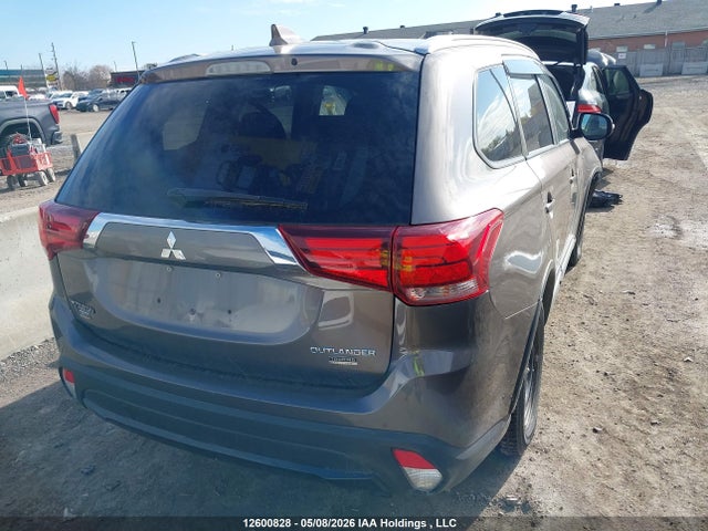 Продаж на аукціоні авто 2018 Mitsubishi Outlander Se/sel, vin: JA4JZ3AX1JZ603750, номер лоту: 12600828