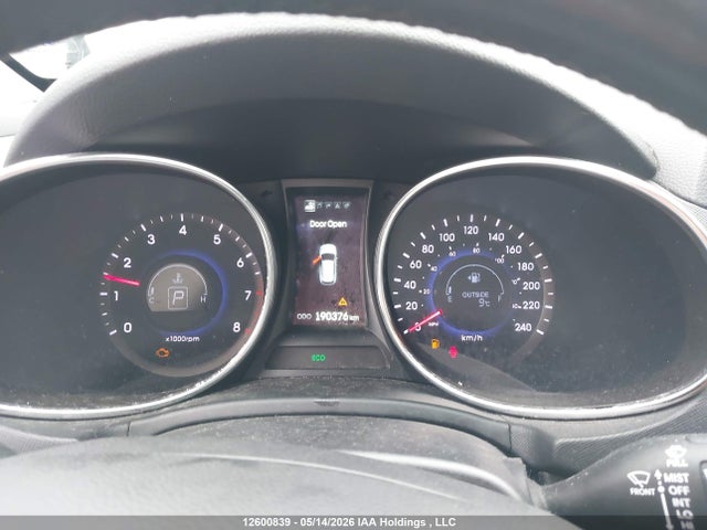 2014 Hyundai Santa Fe Sport მანქანა იყიდება აუქციონზე, vin: 5XYZUDLA6EG167987, აუქციონის ნომერი: 12600839