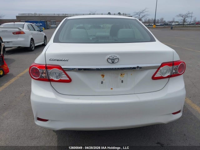 2011 Toyota Corolla Ce მანქანა იყიდება აუქციონზე, vin: 2T1BU4EE4BC651956, აუქციონის ნომერი: 12600849
