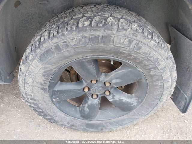 1C6RR7GT1HS818723 RAM 1500 Slt