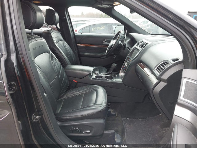 1FM5K8HT8HGD28455 Ford Explorer Platinum