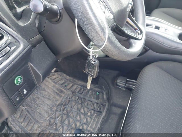 3CZRU6H35HM106265 Honda HR-V LX