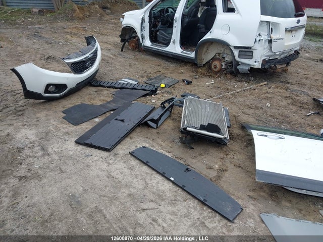 Продаж на аукціоні авто 2013 Kia Sorento, vin: 5XYKUDA2XDG401446, номер лоту: 12600870