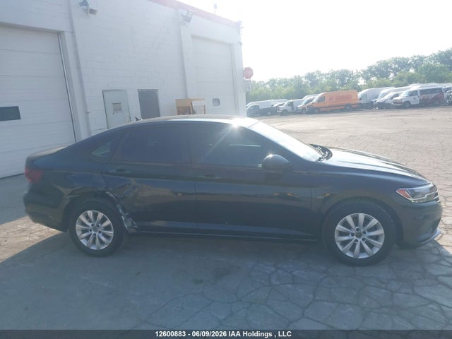 Продажа на аукционе авто 2019 Volkswagen Jetta S/se/r-line, vin: 3VWC57BU5KM016358, номер лота: 12600883