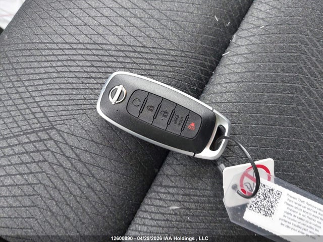 JN8BT3BB9TW095874 Nissan ROGUE SV