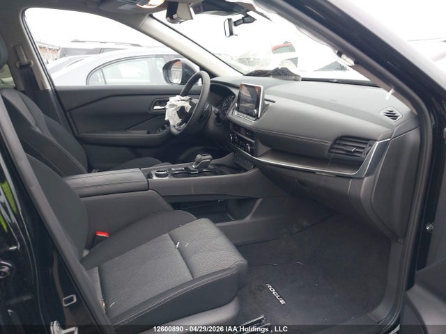 JN8BT3BB9TW095874 Nissan ROGUE SV