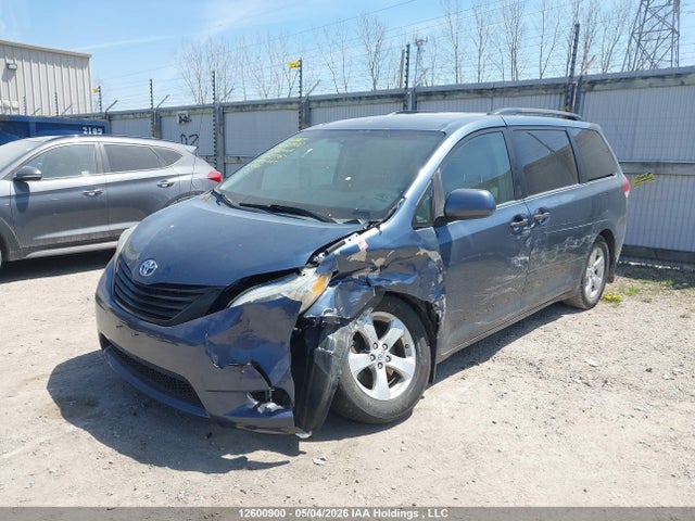 Продаж на аукціоні авто 2013 Toyota Sienna, vin: 5TDZK3DC1DS352398, номер лоту: 12600900