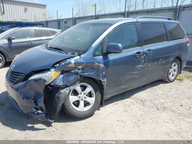 Продаж на аукціоні авто 2013 Toyota Sienna, vin: 5TDZK3DC1DS352398, номер лоту: 12600900