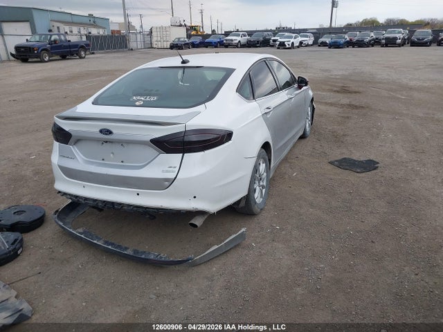 Продажа на аукционе авто 2015 Ford Fusion S, vin: 3FA6P0G73FR155276, номер лота: 12600906