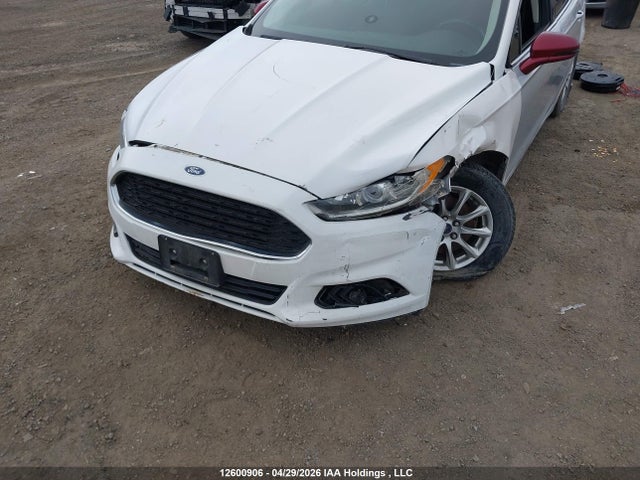 Продажа на аукционе авто 2015 Ford Fusion S, vin: 3FA6P0G73FR155276, номер лота: 12600906