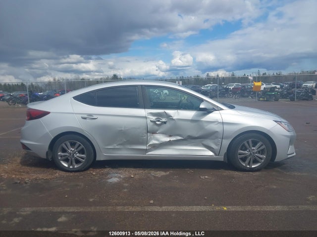 KMHD74LF1KU883652 Hyundai Elantra Essential