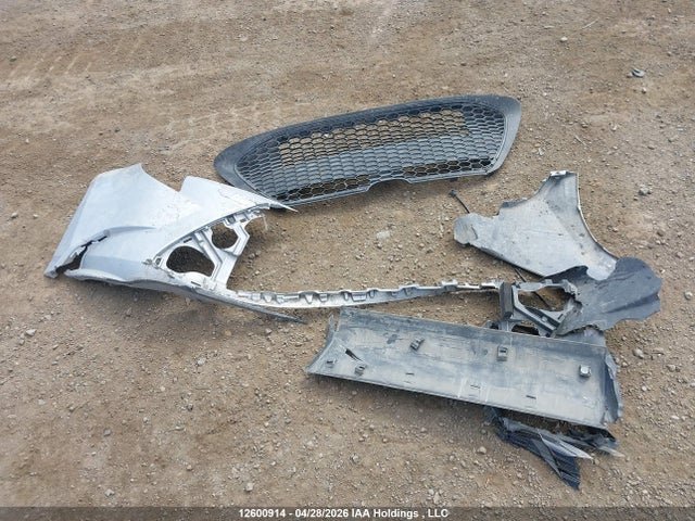 12600914 :رقم المزاد ، 5YFBPRBEXLP111179 vin ، 2020 Toyota Corolla Le مزاد بيع
