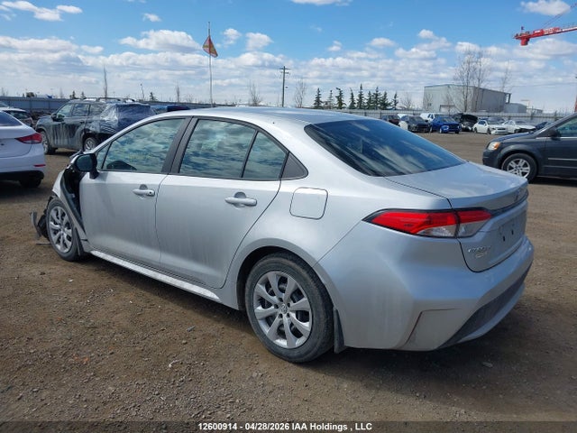 12600914 :رقم المزاد ، 5YFBPRBEXLP111179 vin ، 2020 Toyota Corolla Le مزاد بيع
