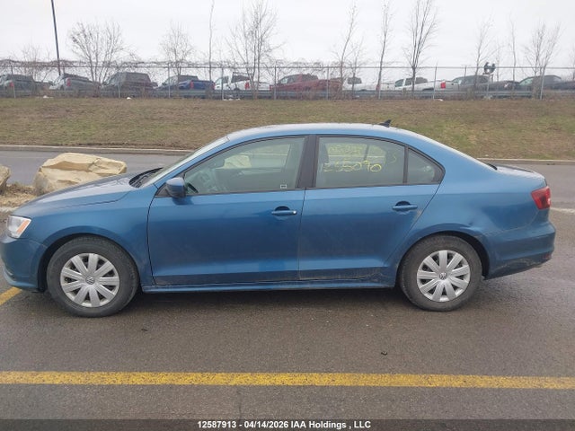 12587913 :رقم المزاد ، 3VW2B7AJ5HM255090 vin ، 2017 Volkswagen Jetta 1.4 Tsi Trendline+ مزاد بيع