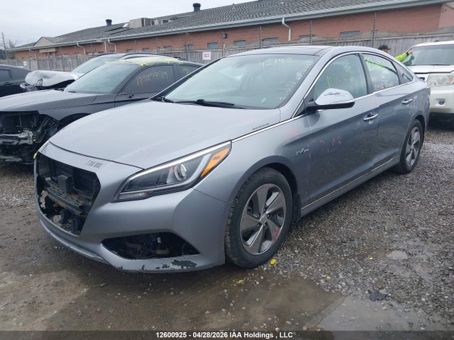 2016 Hyundai Sonata Hybrid Ultimate მანქანა იყიდება აუქციონზე, vin: KMHE34L16GA011271, აუქციონის ნომერი: 12600925