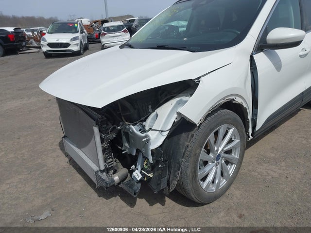Продаж на аукціоні авто 2022 Ford Escape Titanium, vin: 1FMCU9J90NUB82202, номер лоту: 12600936