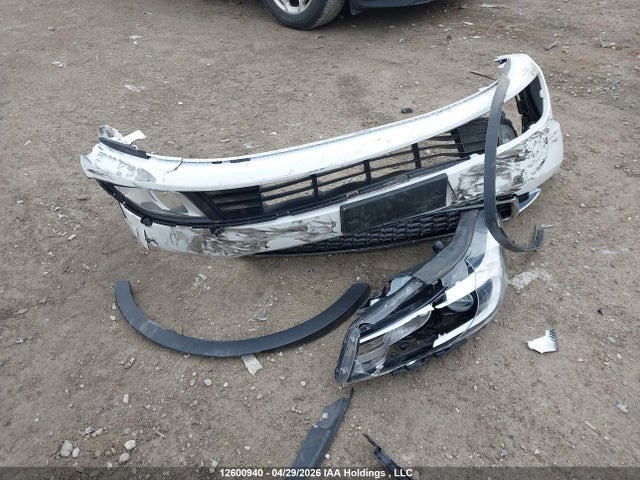 3KPFL4A74JE276257 KIA Forte Lx/s
