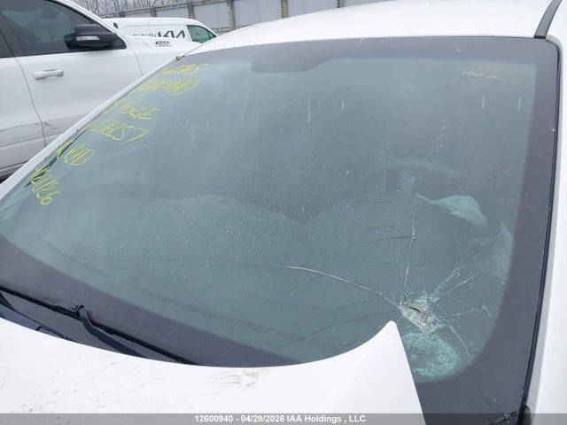 3KPFL4A74JE276257 KIA Forte Lx/s