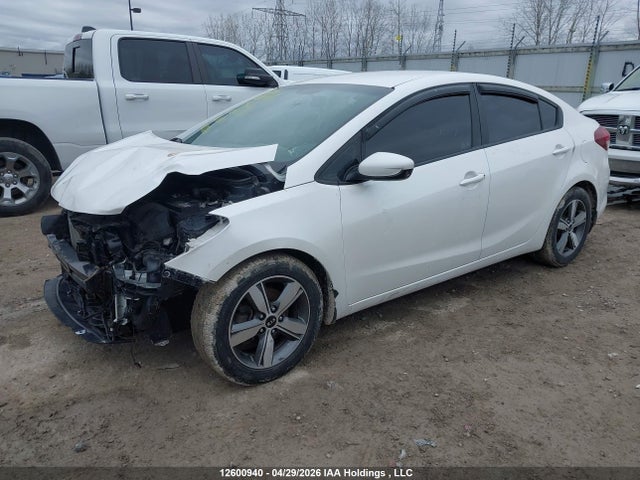 3KPFL4A74JE276257 KIA Forte Lx/s