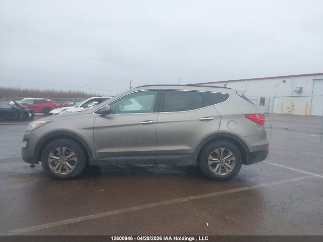 5XYZUDLB9GG337772 Hyundai Santa Fe Sport 2.4 Premium