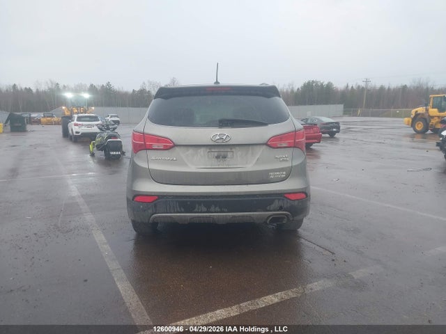 5XYZUDLB9GG337772 Hyundai Santa Fe Sport 2.4 Premium
